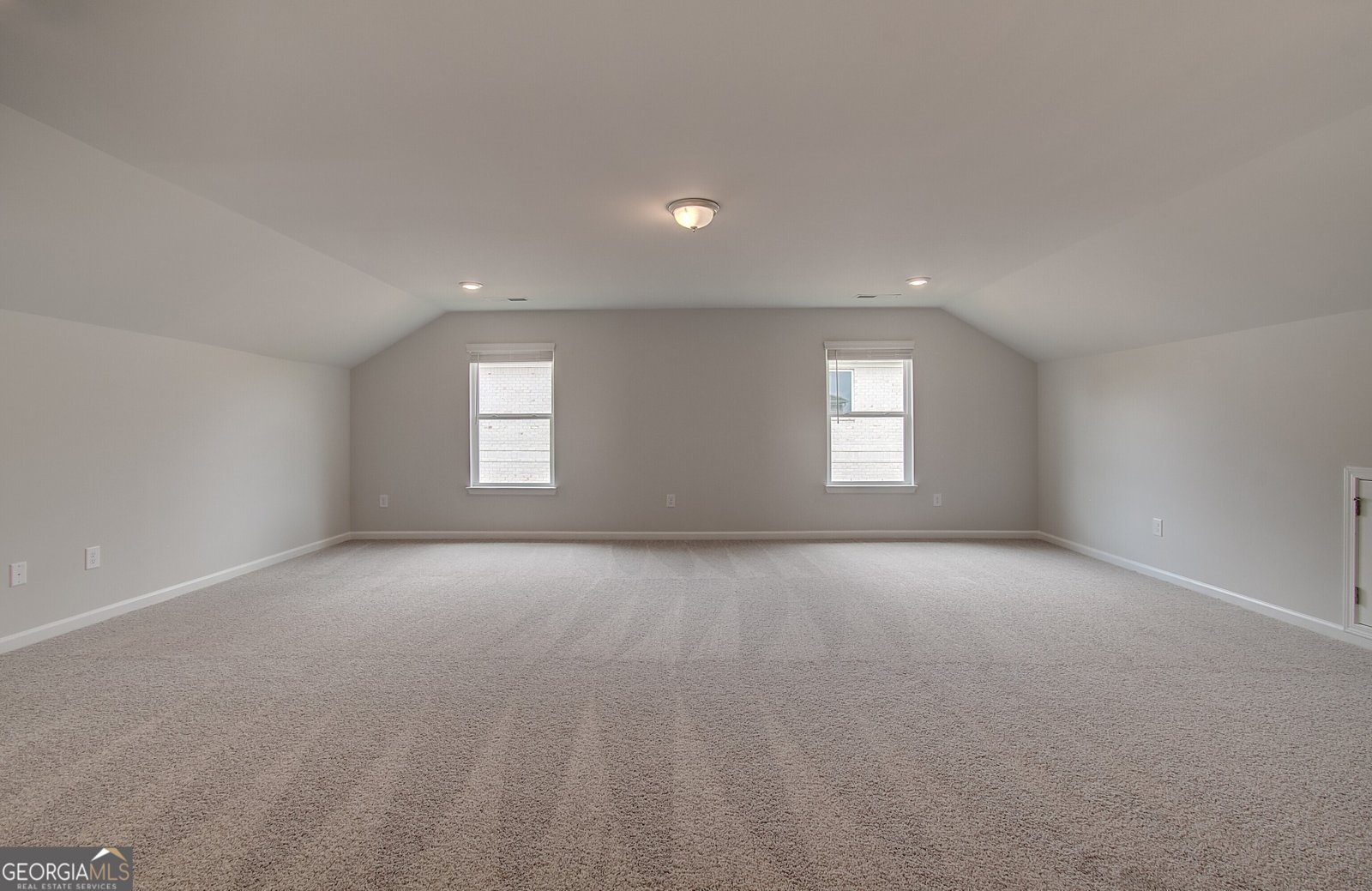 141 Compass Road Hampton - 30
