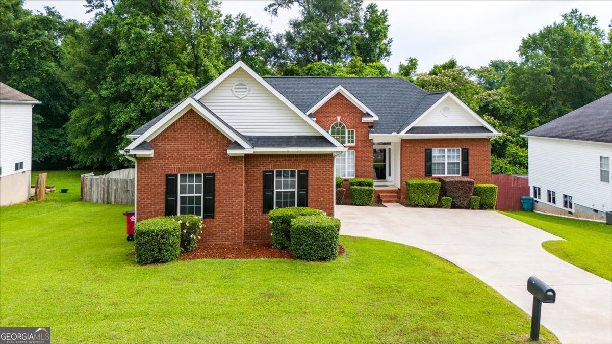 129 Sugarloaf Circle Macon - 40