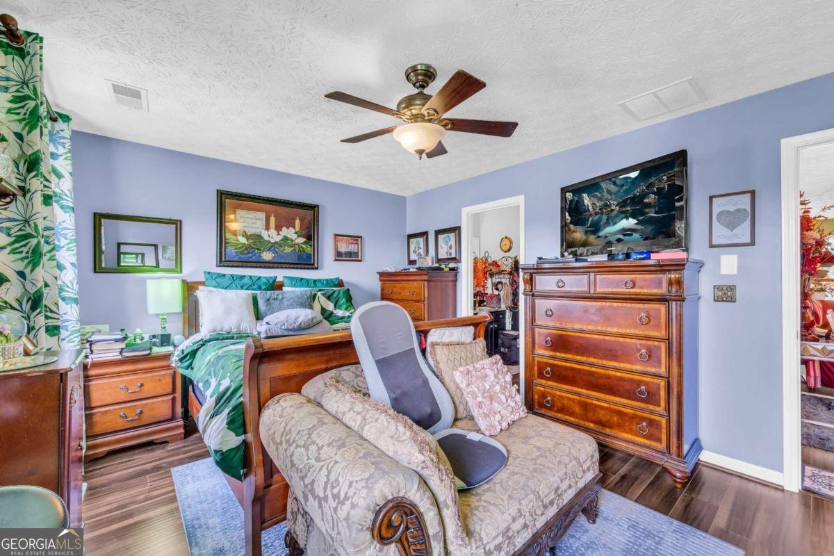 176 Oak Green Drive Lawrenceville - 16