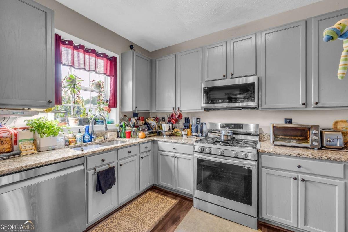 176 Oak Green Drive Lawrenceville - 9
