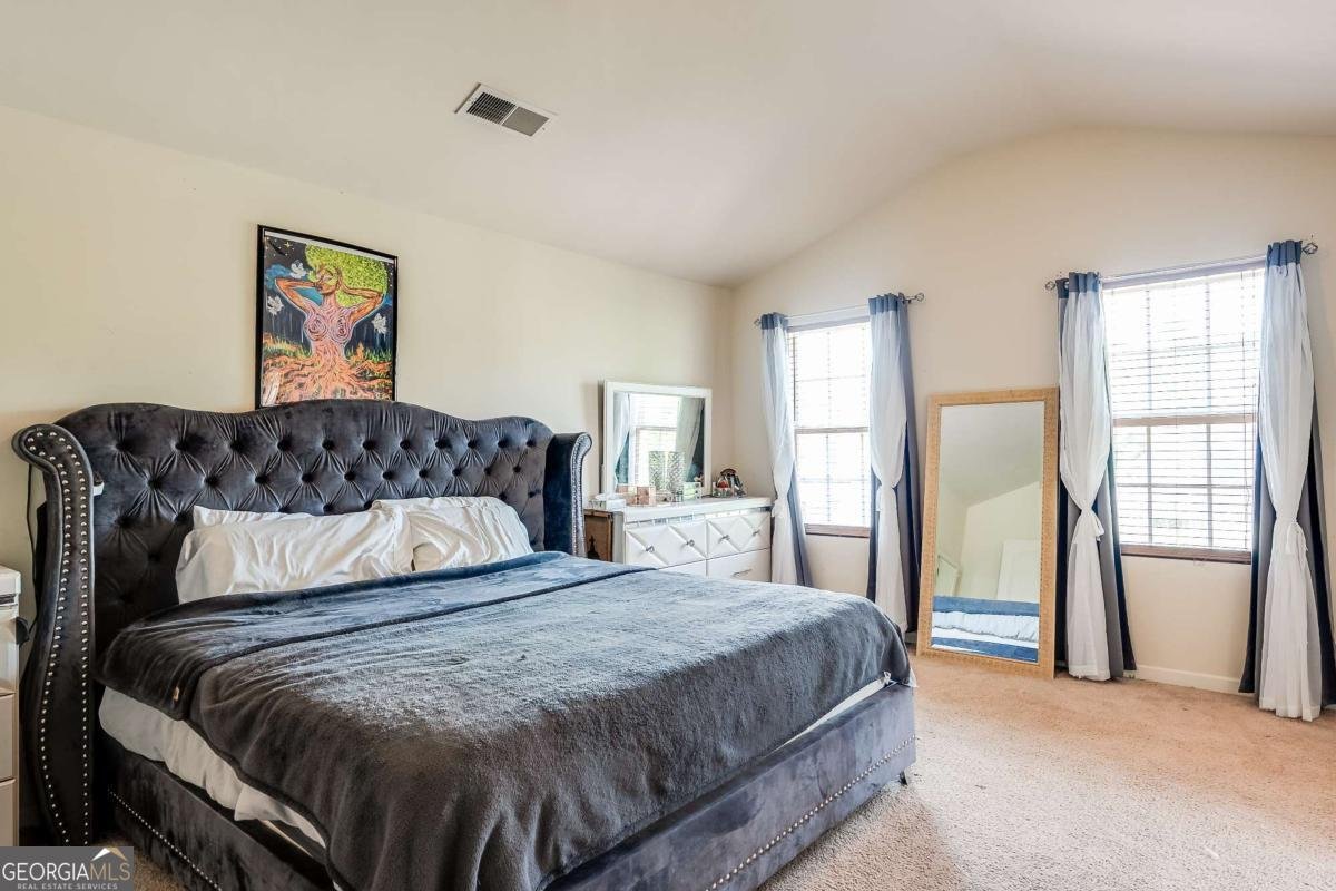 1574 Leonard Street Hampton - 14