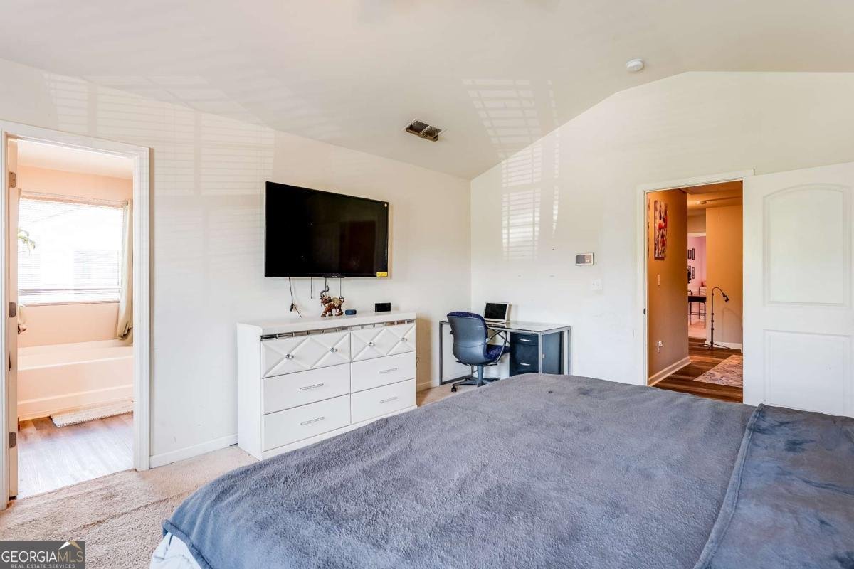 1574 Leonard Street Hampton - 15