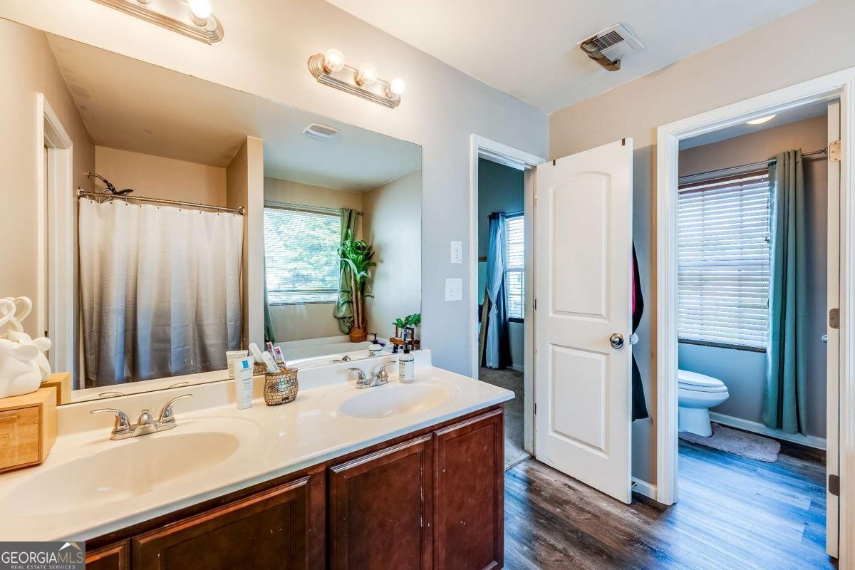 1574 Leonard Street Hampton - 17