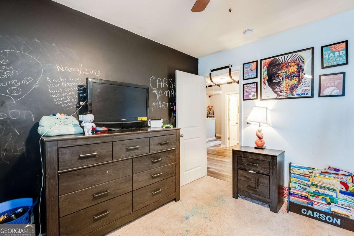 1574 Leonard Street Hampton - 25