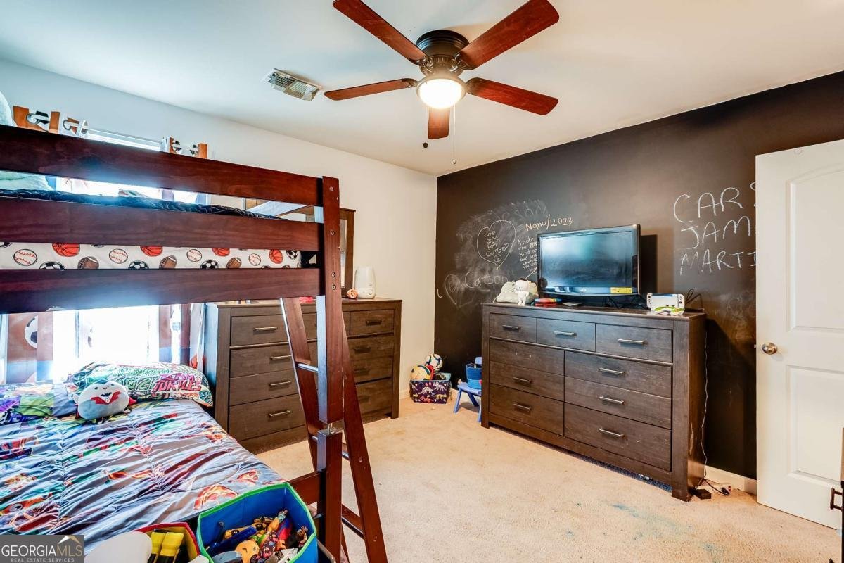 1574 Leonard Street Hampton - 27
