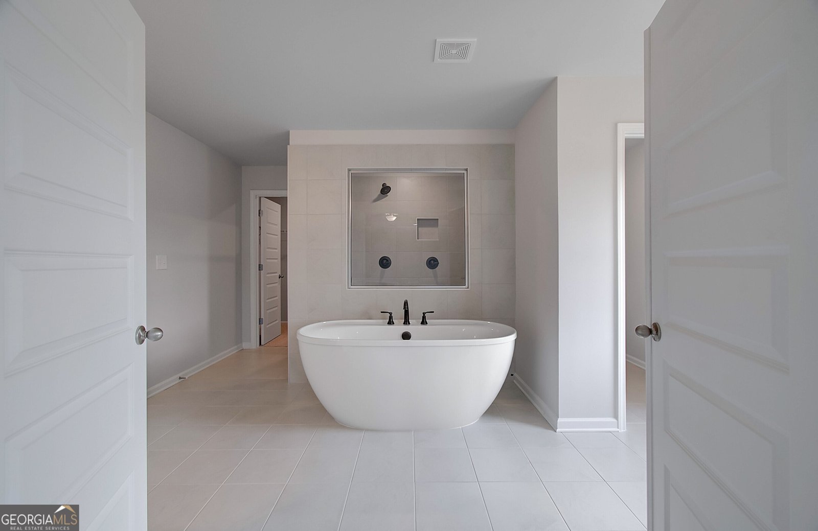 145 Compass Road Hampton - 31
