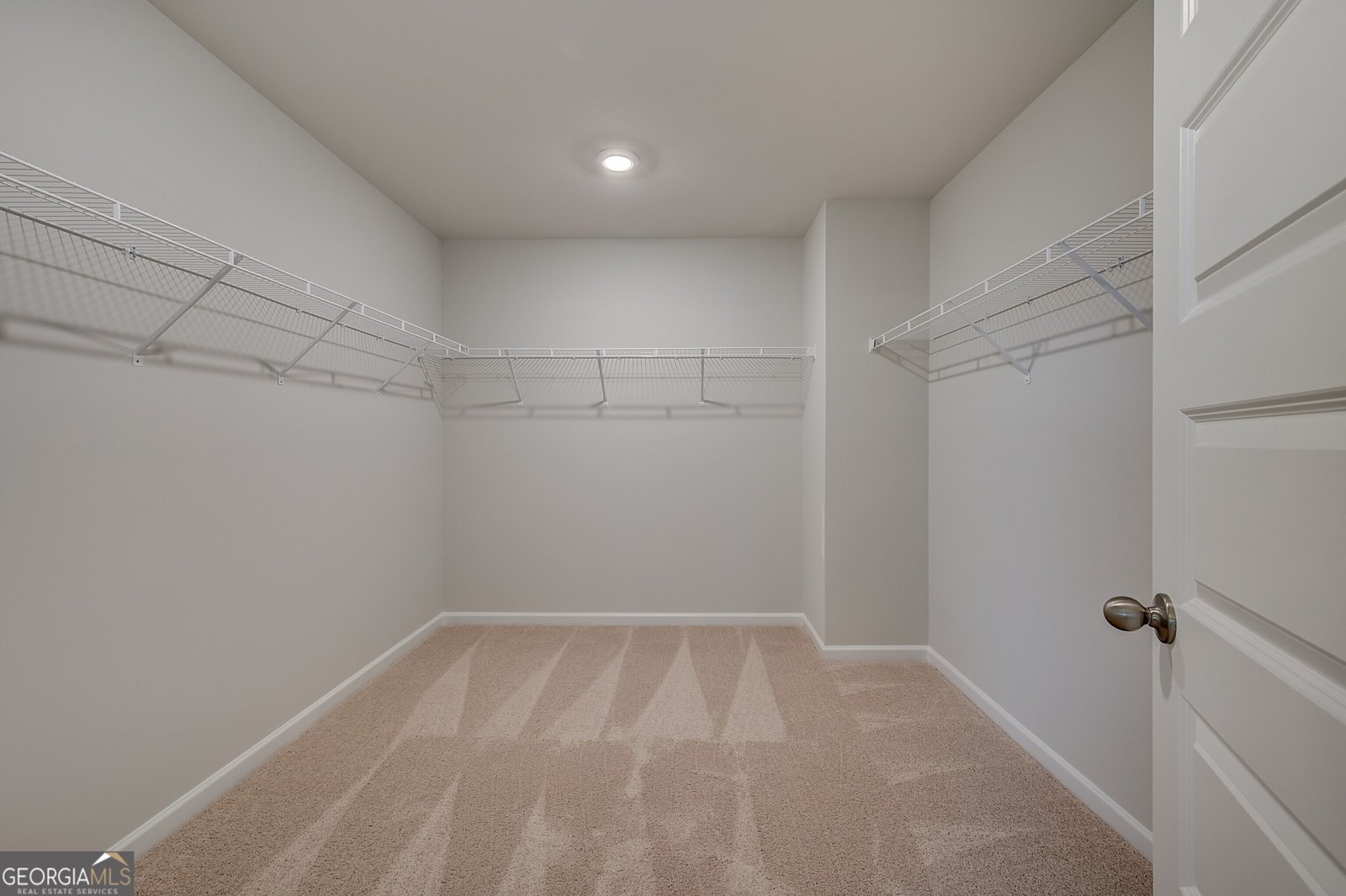 117 Compass Road Hampton - 33