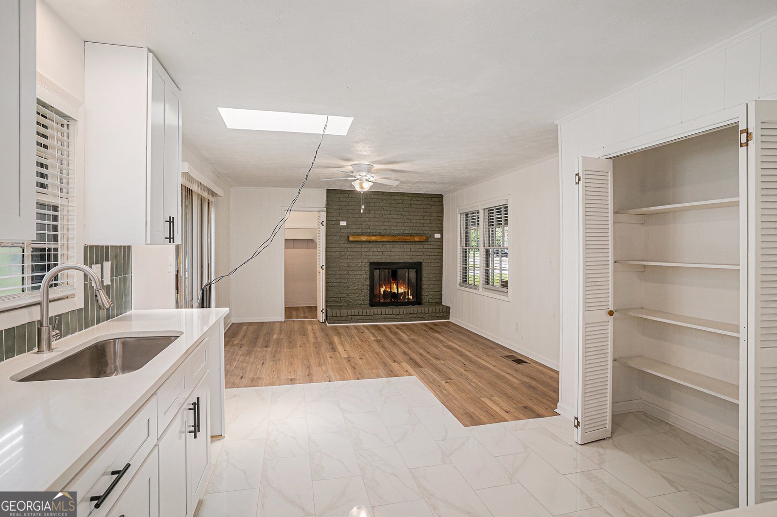 5400 Louis Xiv Lane Atlanta - 10