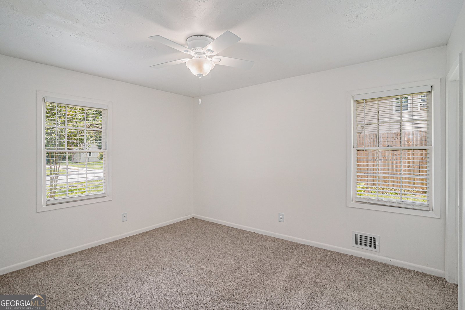 5400 Louis Xiv Lane Atlanta - 12