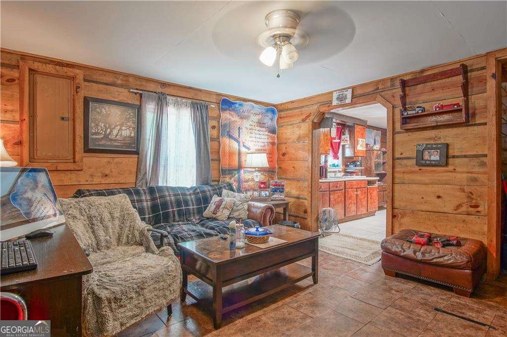 1422 Cassville Road Cartersville - 4