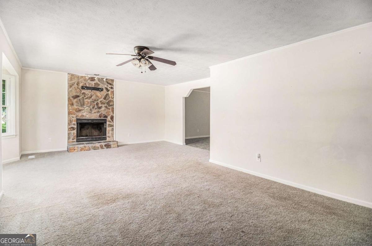 142 Tyler Lane Carrollton - 3