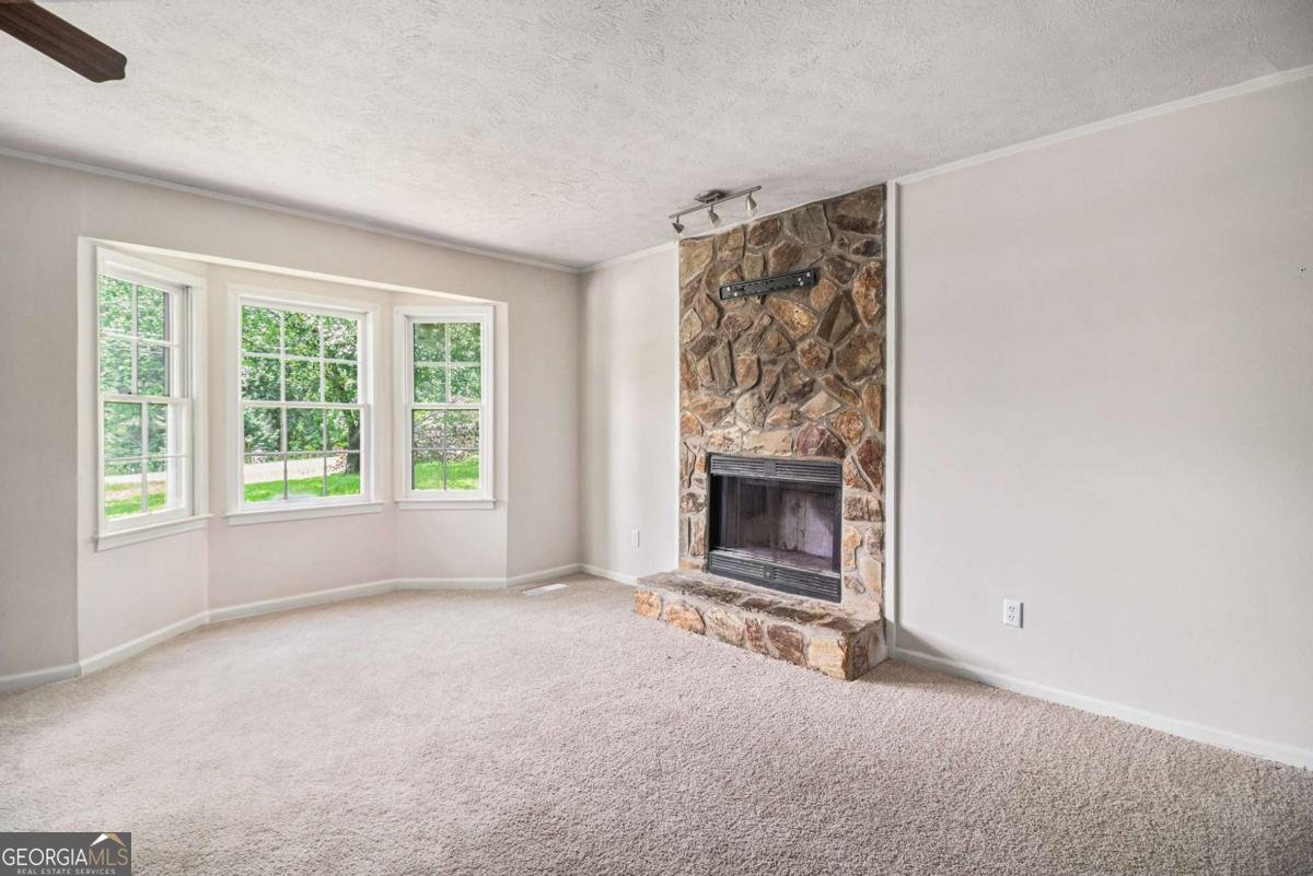 142 Tyler Lane Carrollton - 4