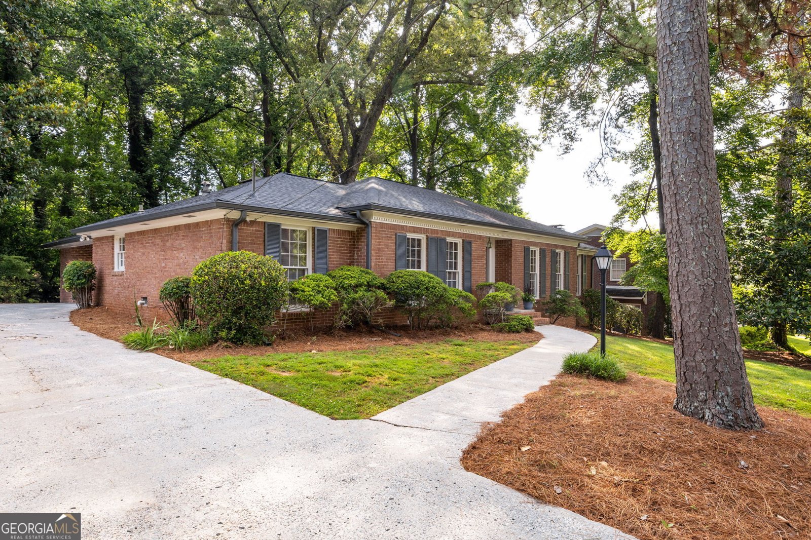 1342 Old Johnson Ferry Road Brookhaven - 3