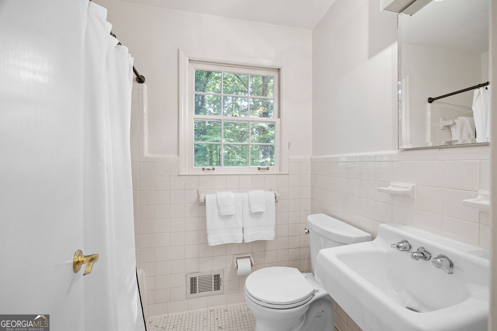 1342 Old Johnson Ferry Road Brookhaven - 43