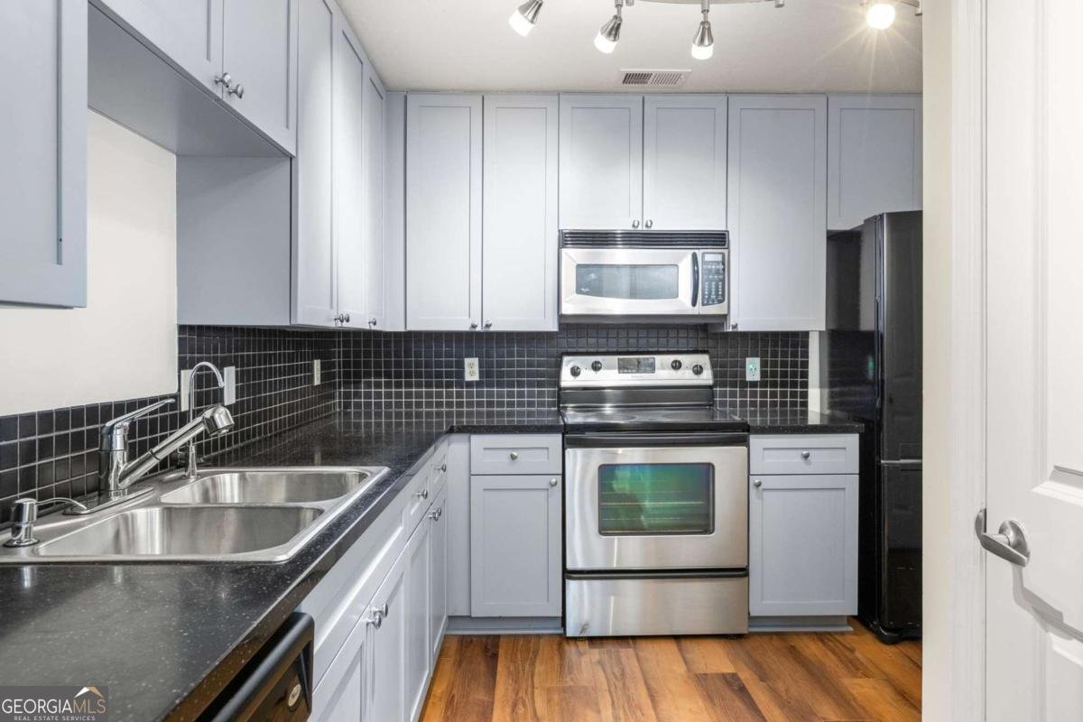 230 Ponce De Leon Avenue Decatur - 3