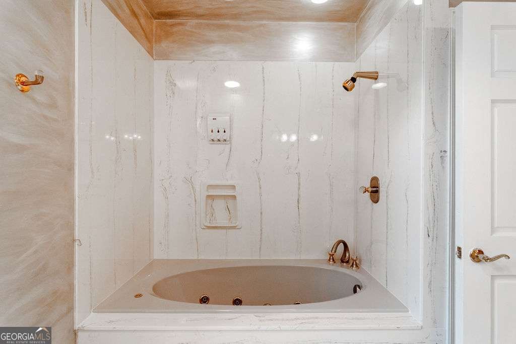 1806 Wynthrop Manor Drive Marietta - 41