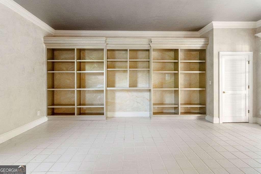 1806 Wynthrop Manor Drive Marietta - 45