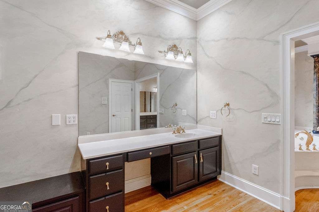 1806 Wynthrop Manor Drive Marietta - 70