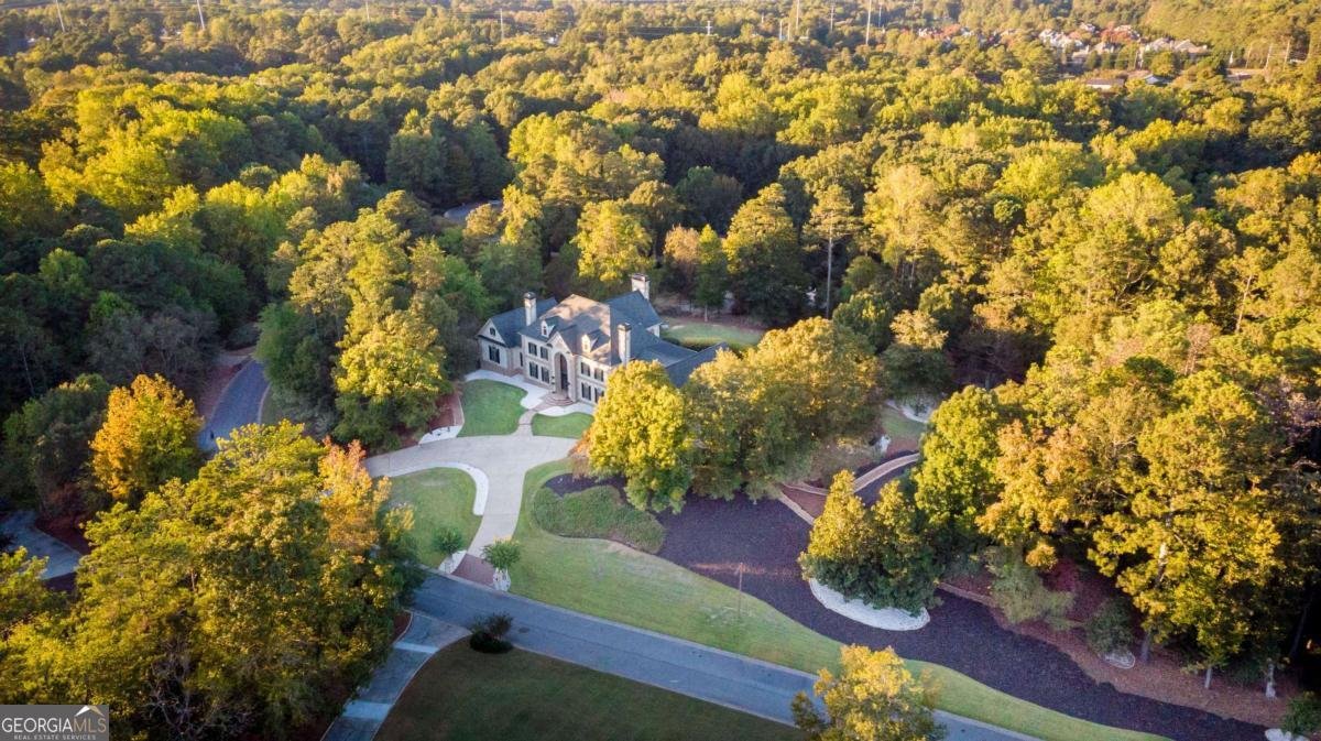 1806 Wynthrop Manor Drive Marietta - 8