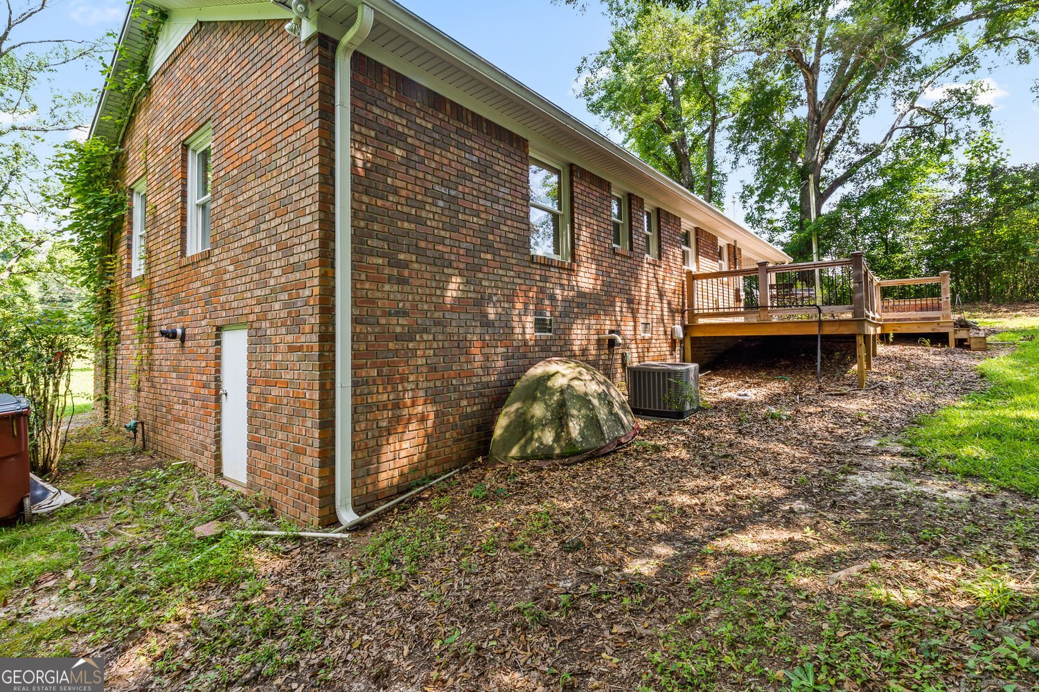 1833 Highway 92 Fayetteville - 32