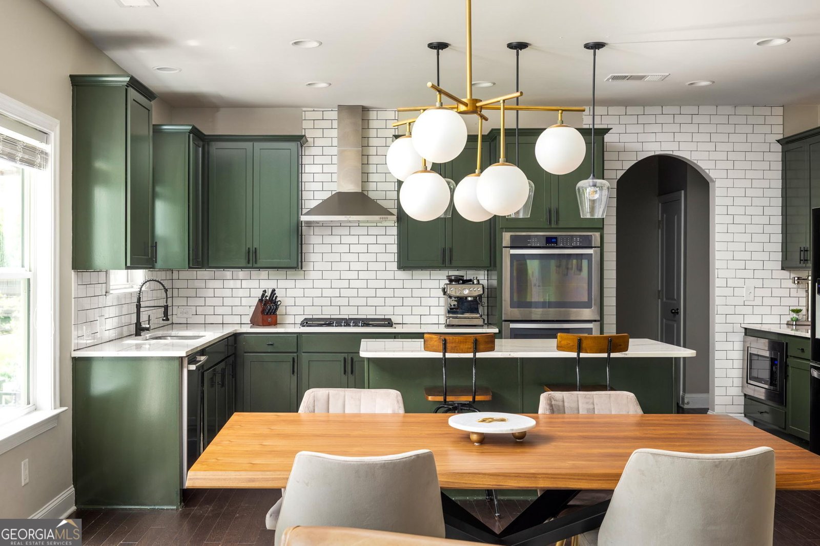 374 Heritage Woodstock - 2