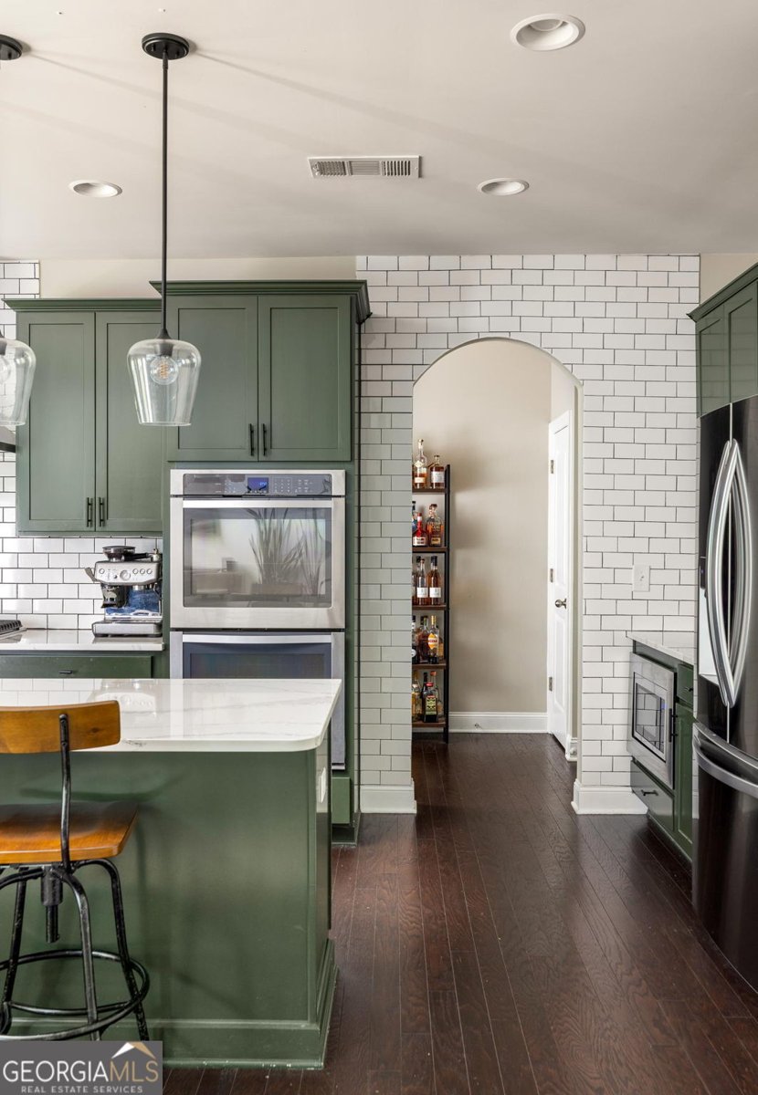 374 Heritage Woodstock - 7