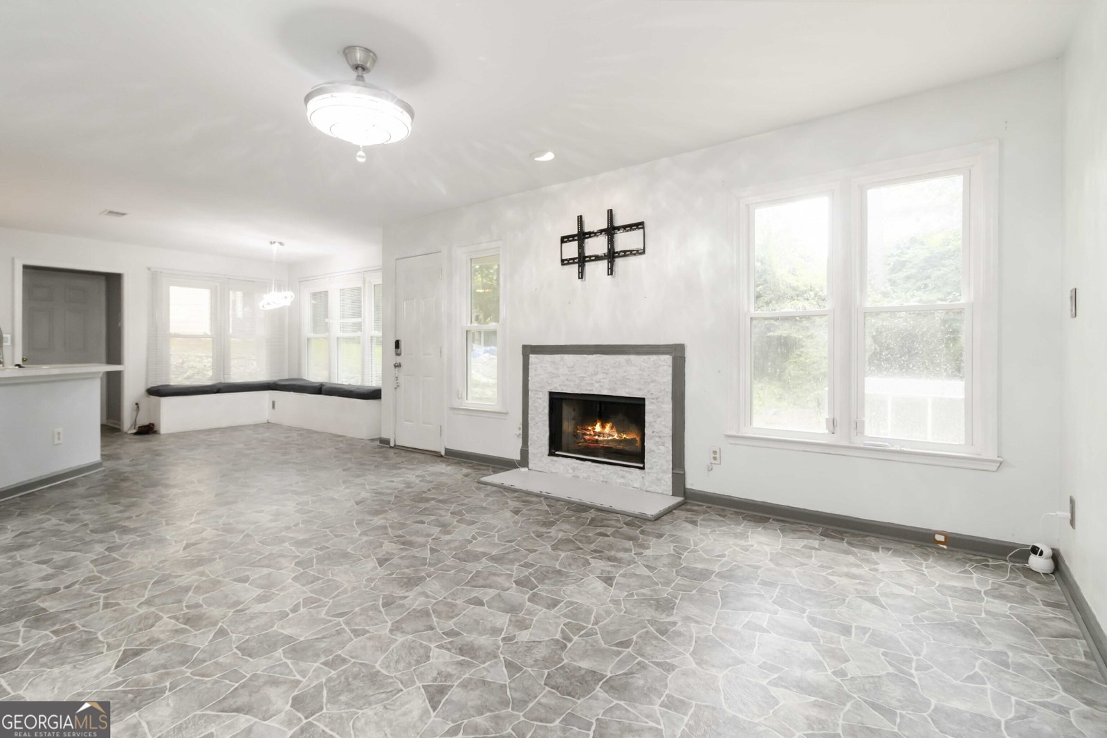 539 Riverbirch Trace Stone Mountain - 12