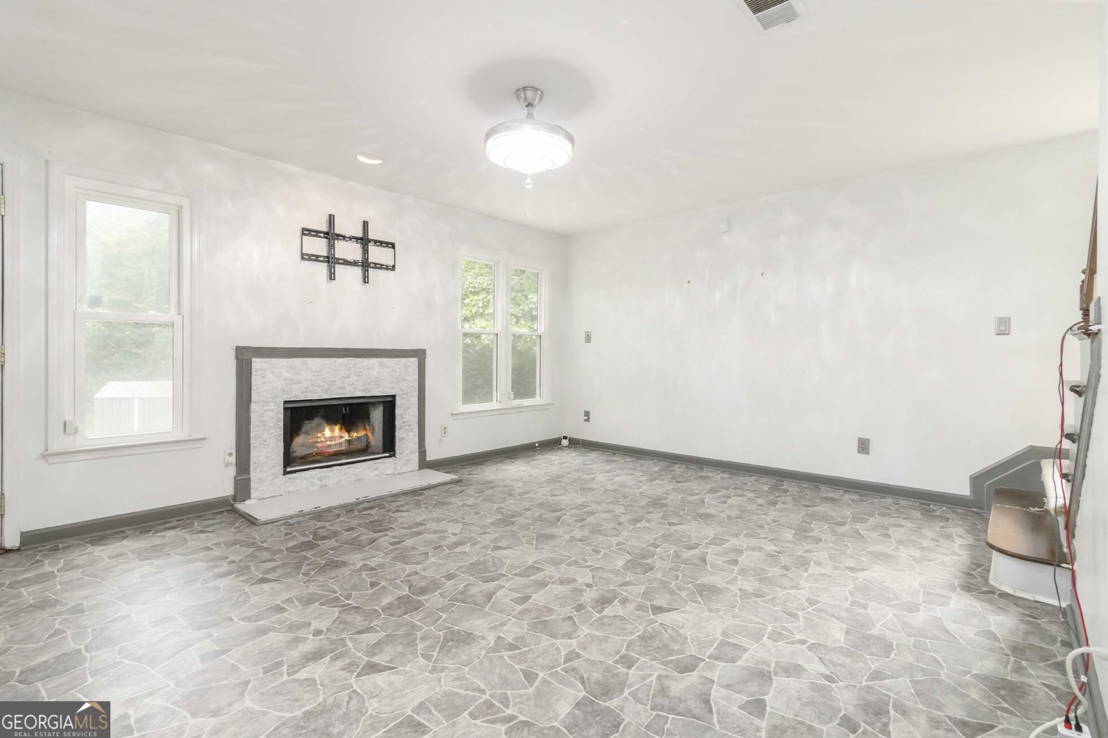 539 Riverbirch Trace Stone Mountain - 13
