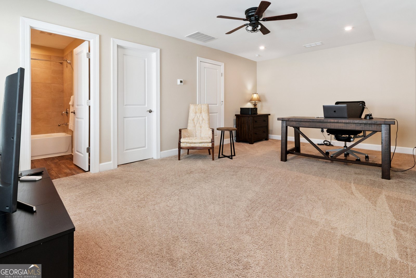 380 Falcon Way Hoschton - 24