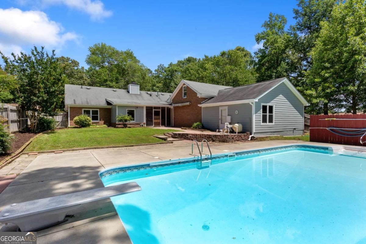 3690 Lithia Way Lithia Springs - 33