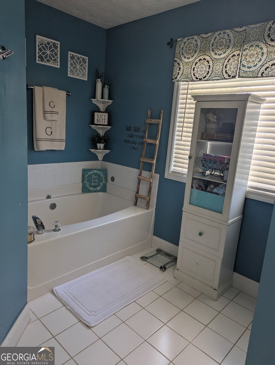1524 Queen Elizabeth Drive Locust Grove - 23