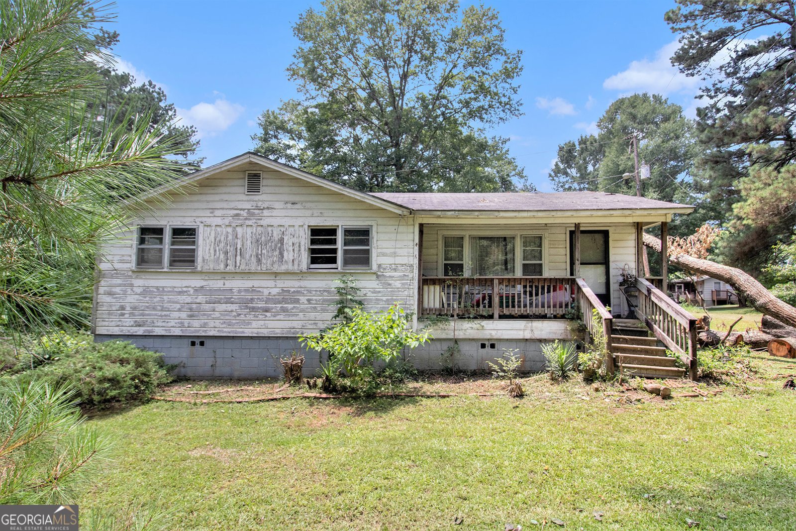 3379 Railroad Street Ellenwood - 1