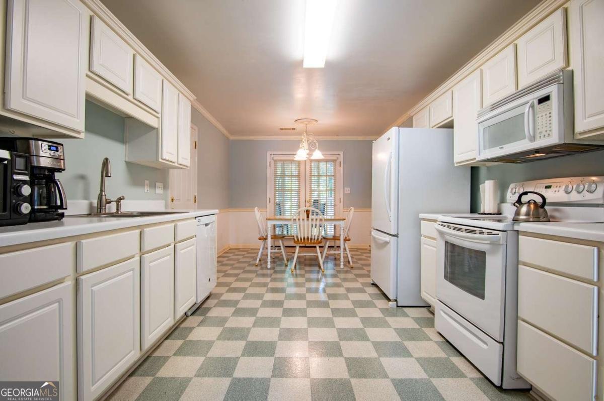 165 Spring Lake Drive Athens - 10