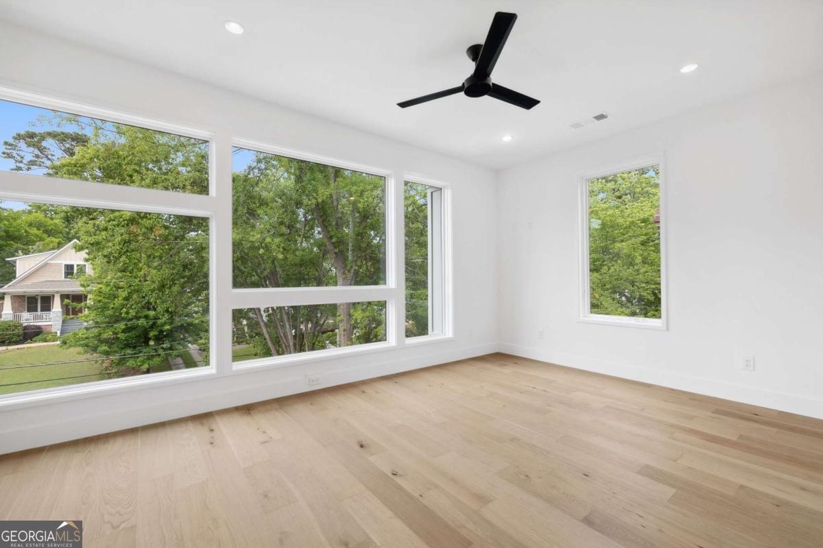 1287 Star Drive Brookhaven - 25