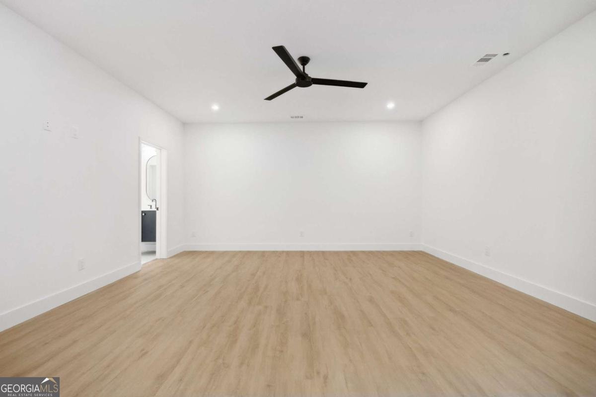 1287 Star Drive Brookhaven - 42