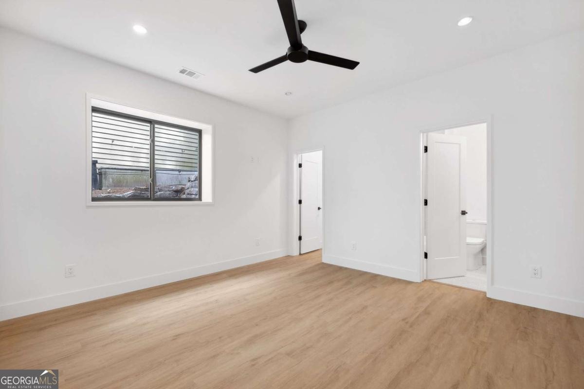 1287 Star Drive Brookhaven - 45