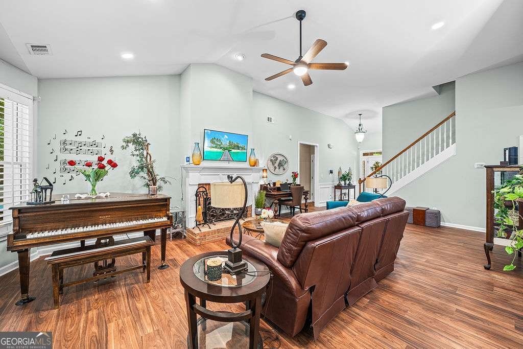 7731 7731 Sleepy Lagoon Way Flowery Branch - 9