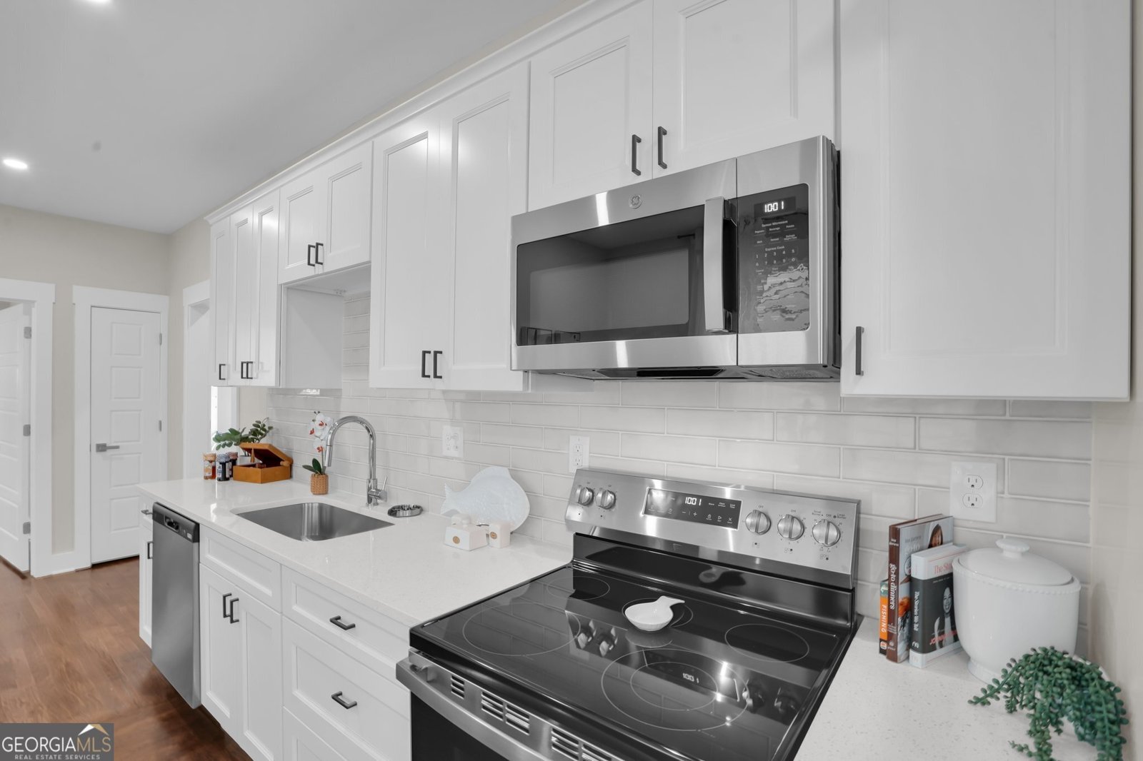 222 38th Street Savannah - 19