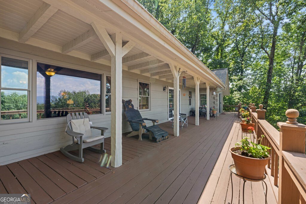 1077 Frog Pond Road Hiawassee - 38