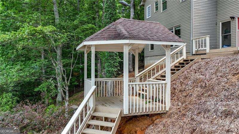 122 DOUGLAS FIR Drive Waleska - 58