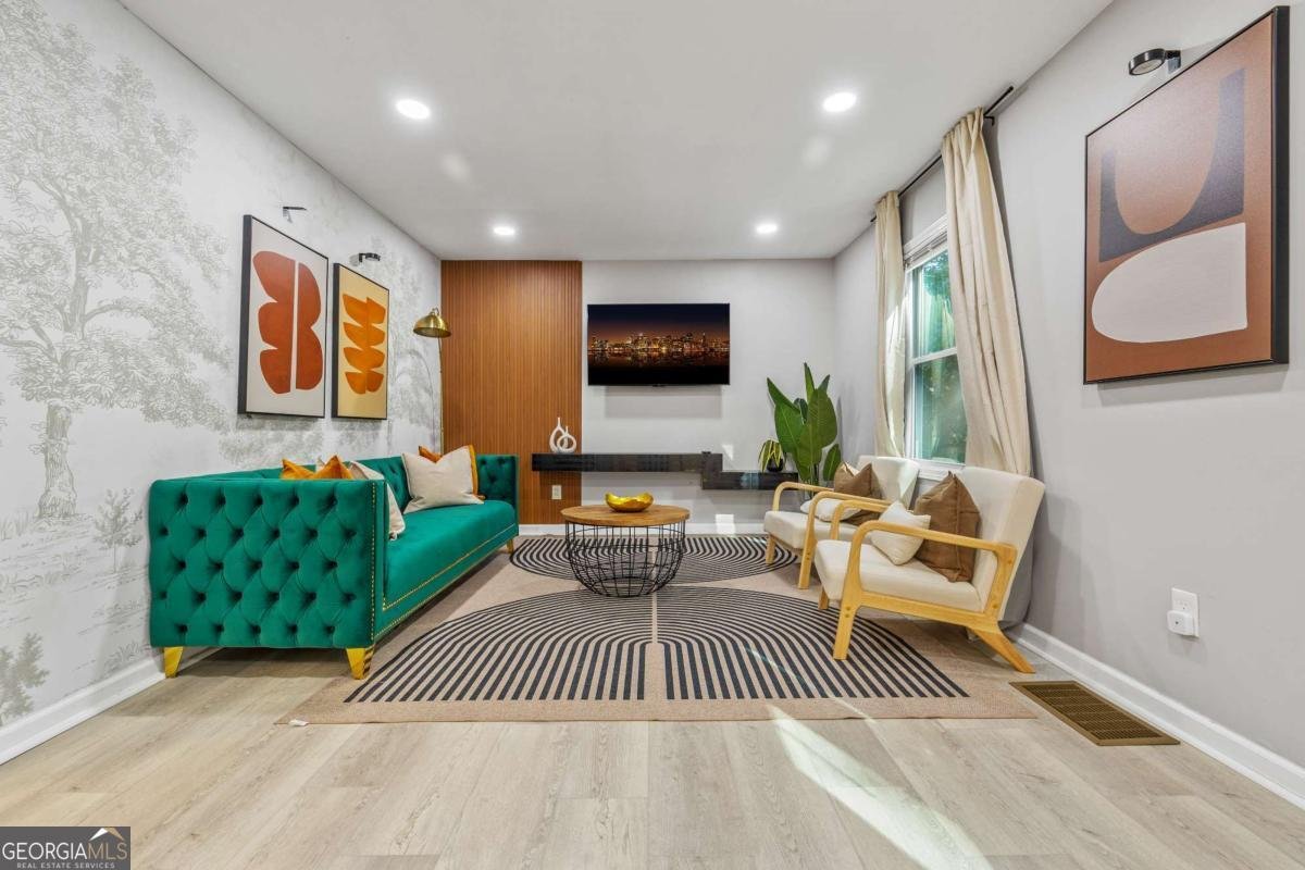3408 Phillips Circle Decatur - 1