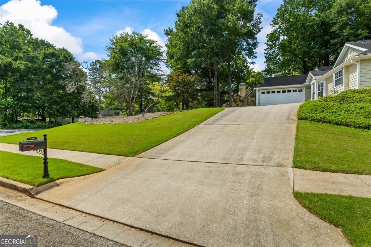 539 Horseshoe Circle Stockbridge - 10