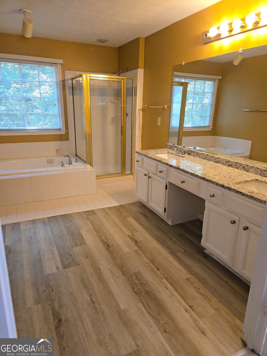 10044 Point View Drive Jonesboro - 27