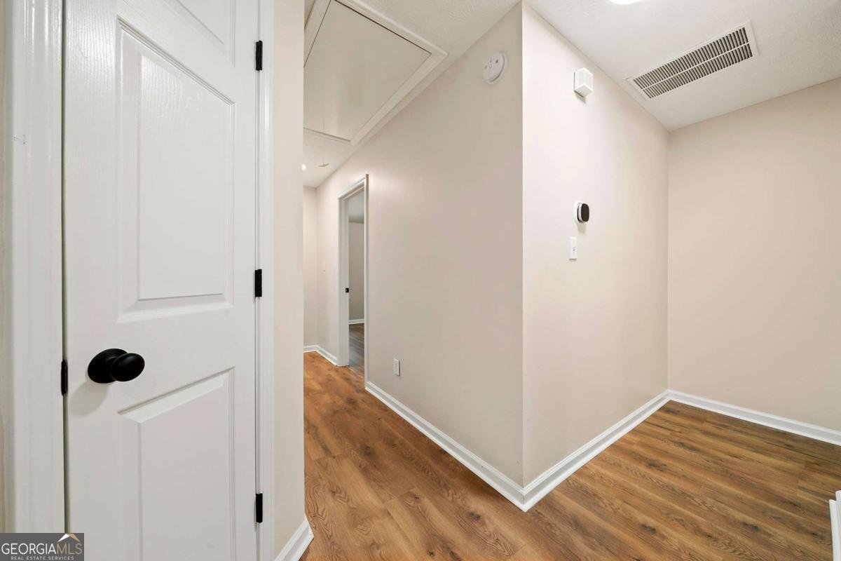 20 Four Oaks Newnan - 1