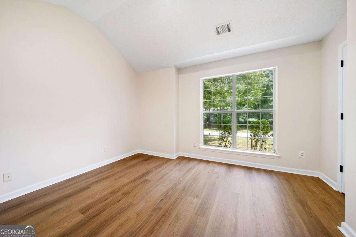 20 Four Oaks Newnan - 19