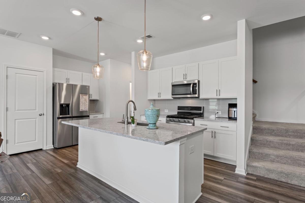 3560 Bexton Drive Duluth - 34