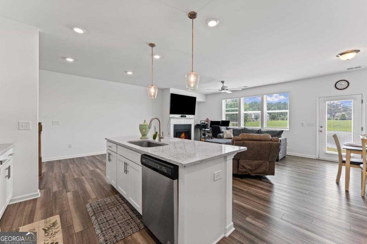 3560 Bexton Drive Duluth - 35