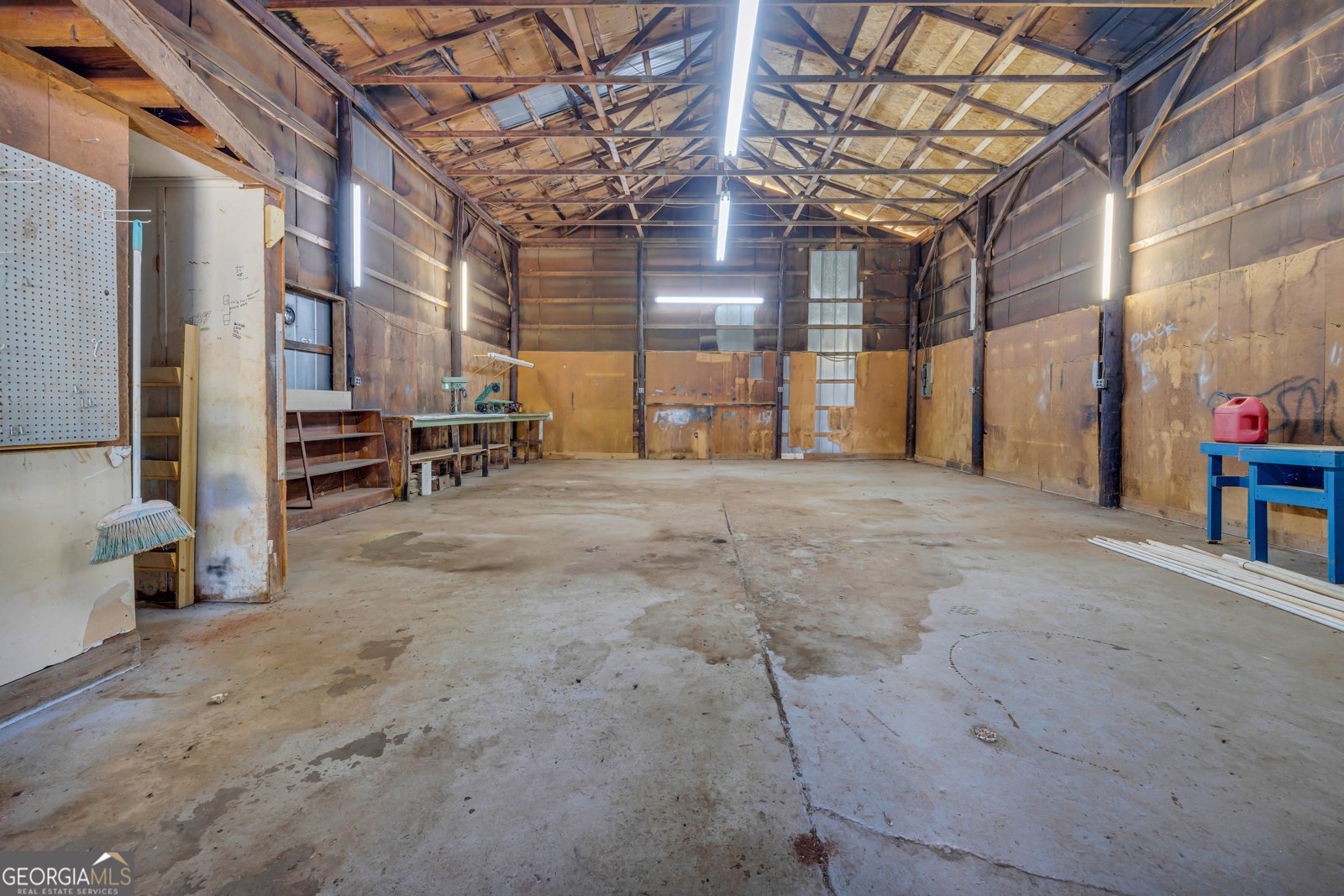 303 Oak Way Drive Eastanollee - 37