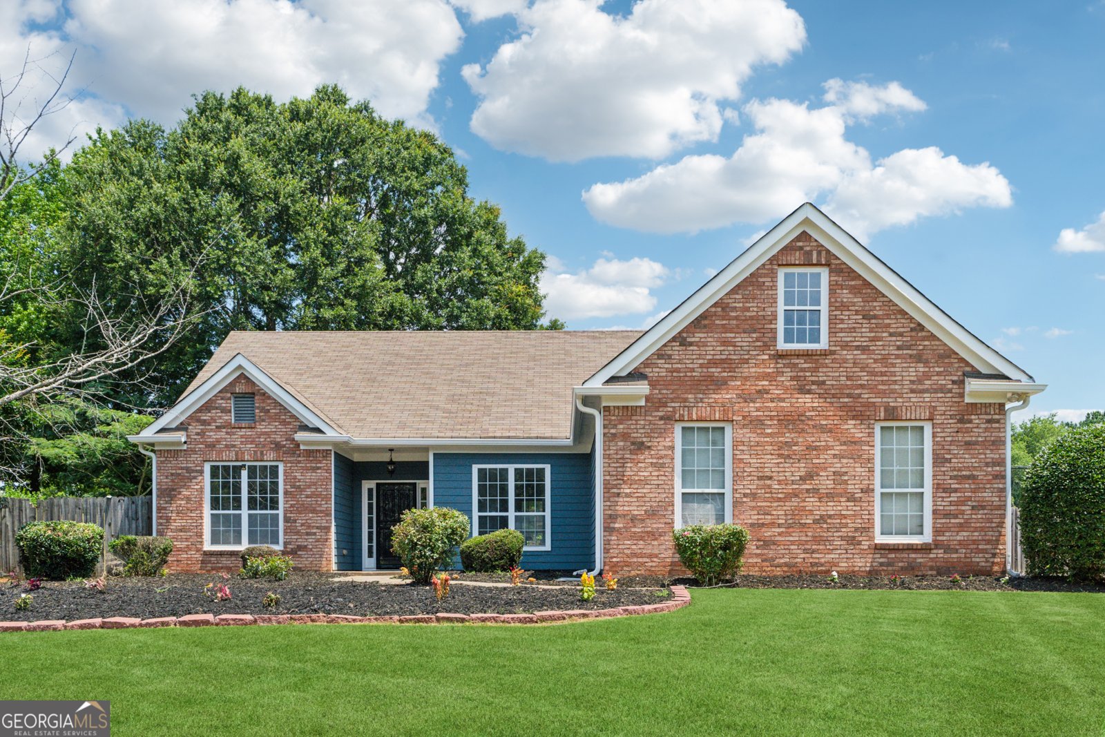 4369 Milford Place Hoschton - 1