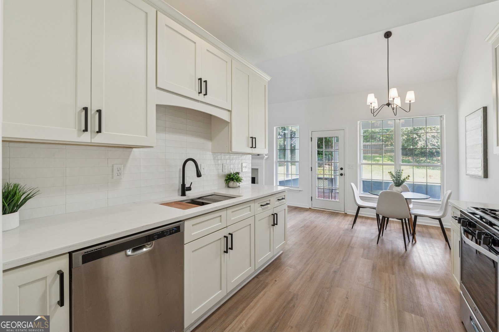 4369 Milford Place Hoschton - 11